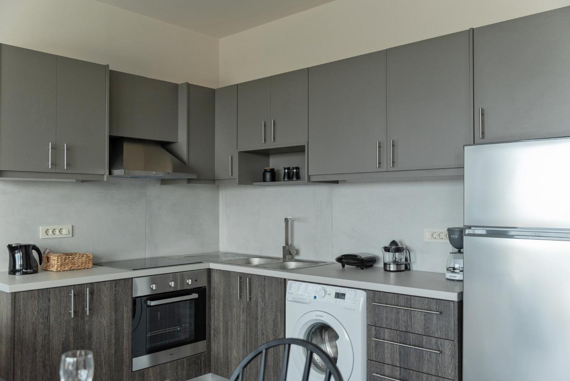 Oliva Verde Residences Γαλατάς Εξωτερικό φωτογραφία